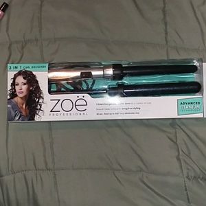 Zoe curl designer